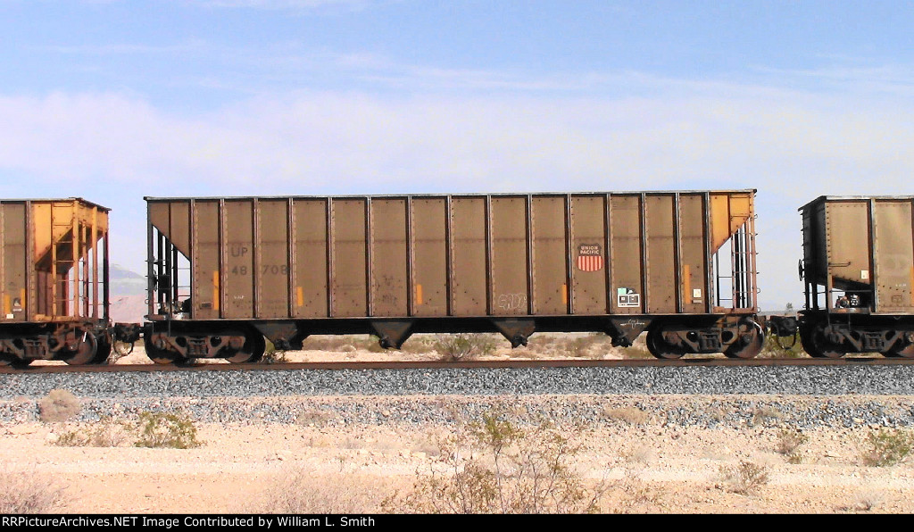 EB Unit Empty Open Hopper Frt at Erie NV -89